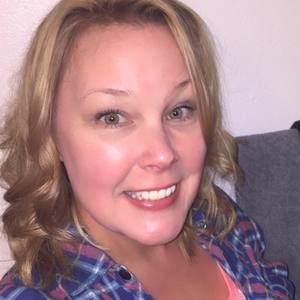 Meet your Posher, Holly